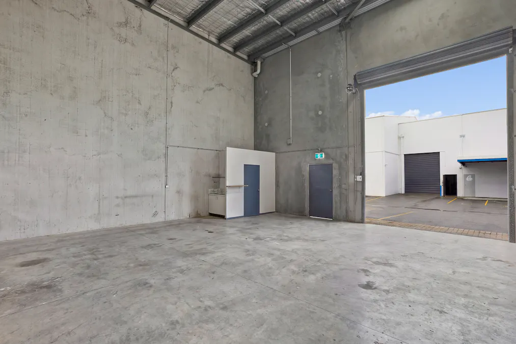 6/124-130 Auburn Street, Coniston, NSW, 2500 - Image 5