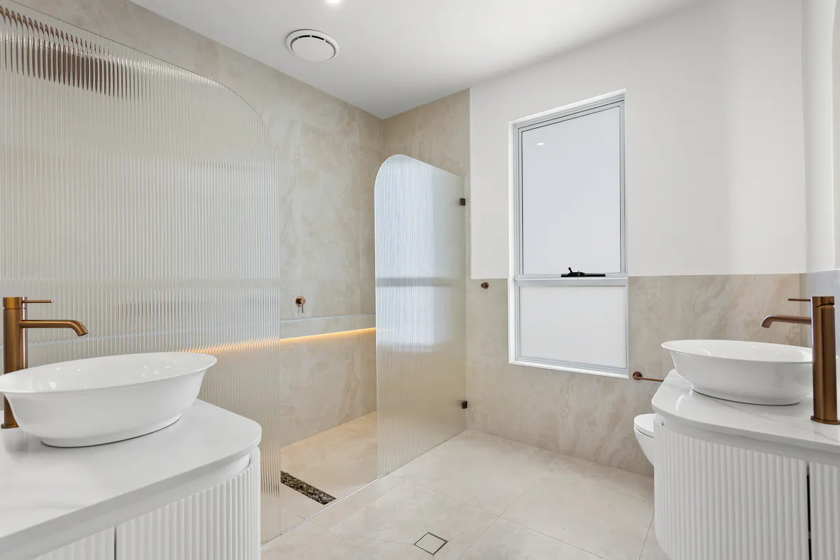 66a Gladstone Avenue — photo 7 of 10