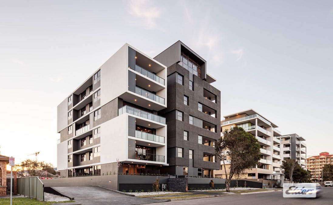 504/14 Beatson Street, Wollongong, NSW, 2500 - Image 2