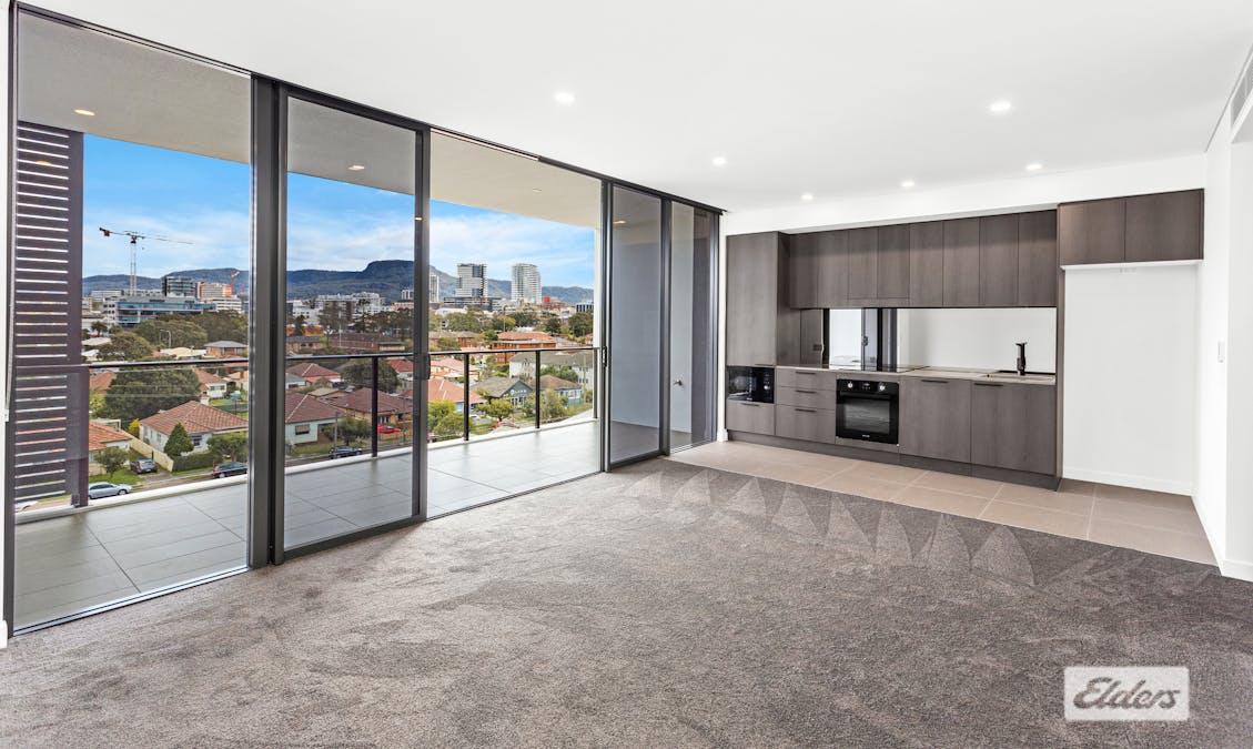 504/14 Beatson Street, Wollongong, NSW, 2500 - Image 4