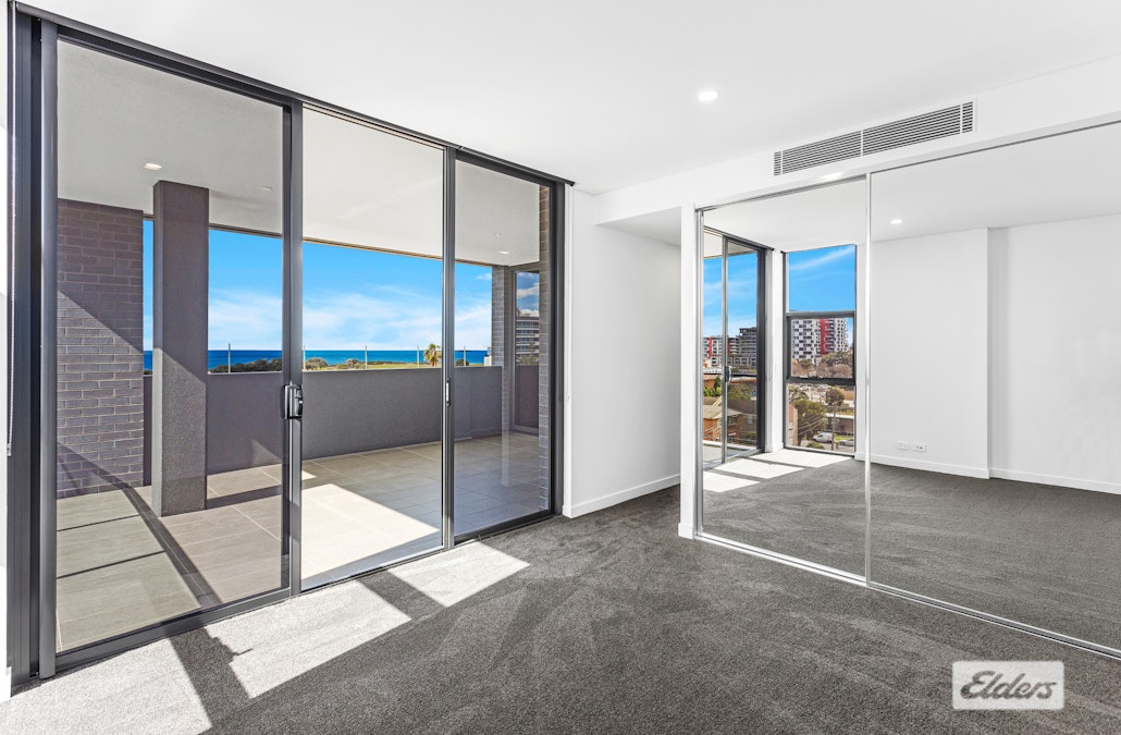 502/14 Beatson Street, Wollongong, NSW, 2500 - Image 4