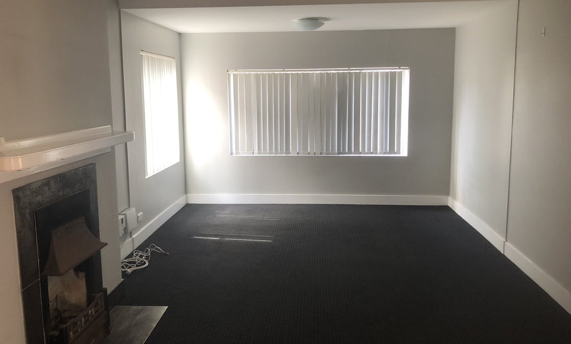 4/70 Corrimal Street, Wollongong, NSW, 2500 - Image 2