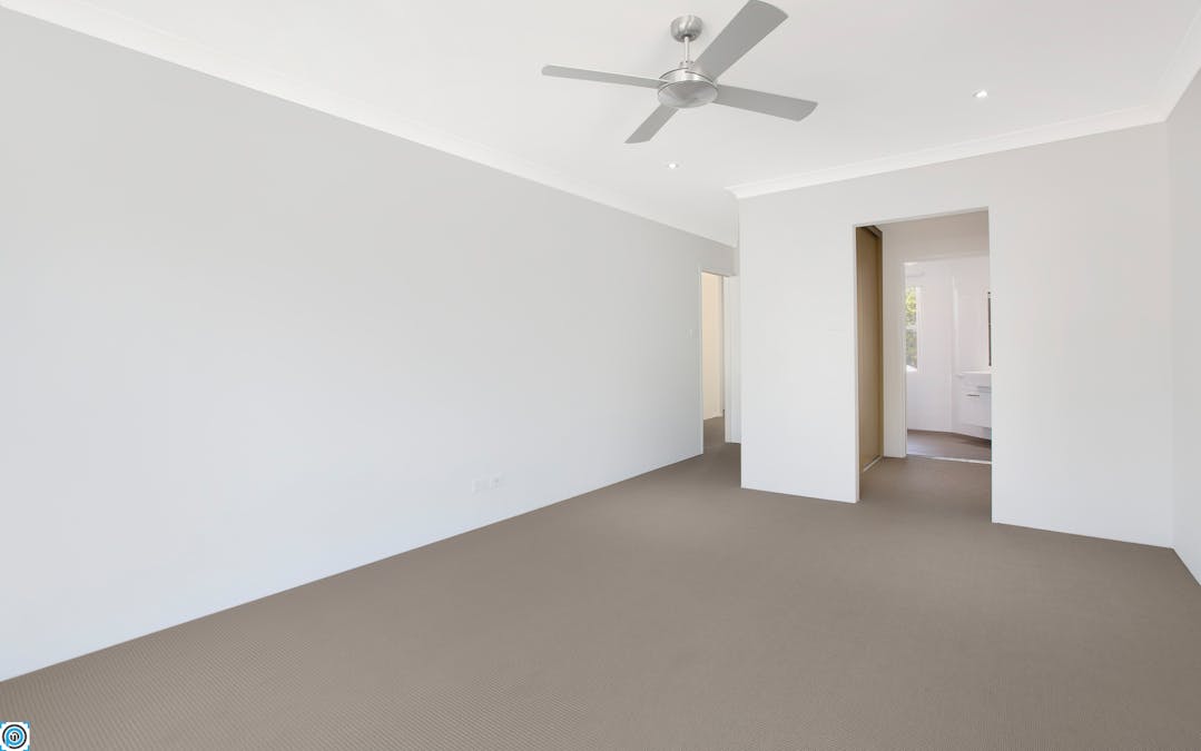 2/1 Brompton Road, Bellambi, NSW, 2518 - Image 4
