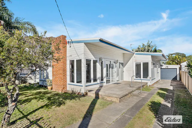 7 Ross Street — photo from Elders Property Management Leasing Consultant