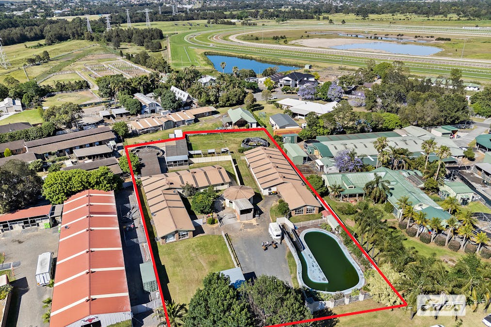 1a Kingston Town Drive, Kembla Grange, NSW, 2526 - Image 2