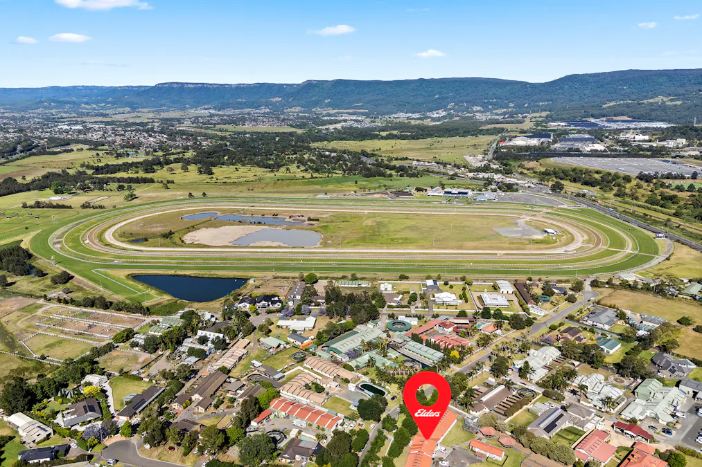 2 Kingston Town Drive, Kembla Grange, NSW, 2526 - Image 1