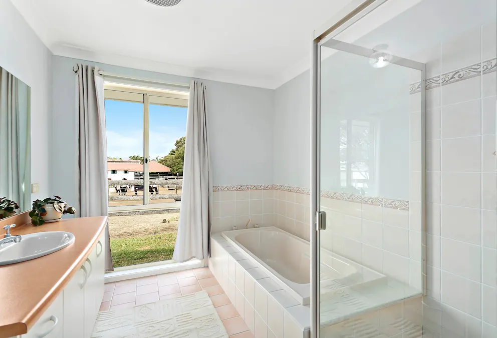 2 Kingston Town Drive, Kembla Grange, NSW, 2526 - Image 13