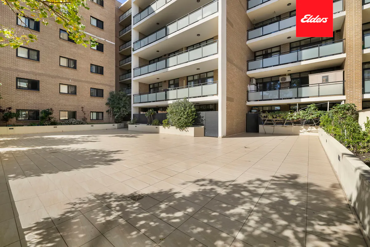 Level 1 / 3/52-56 John Street — photo 10 of 17