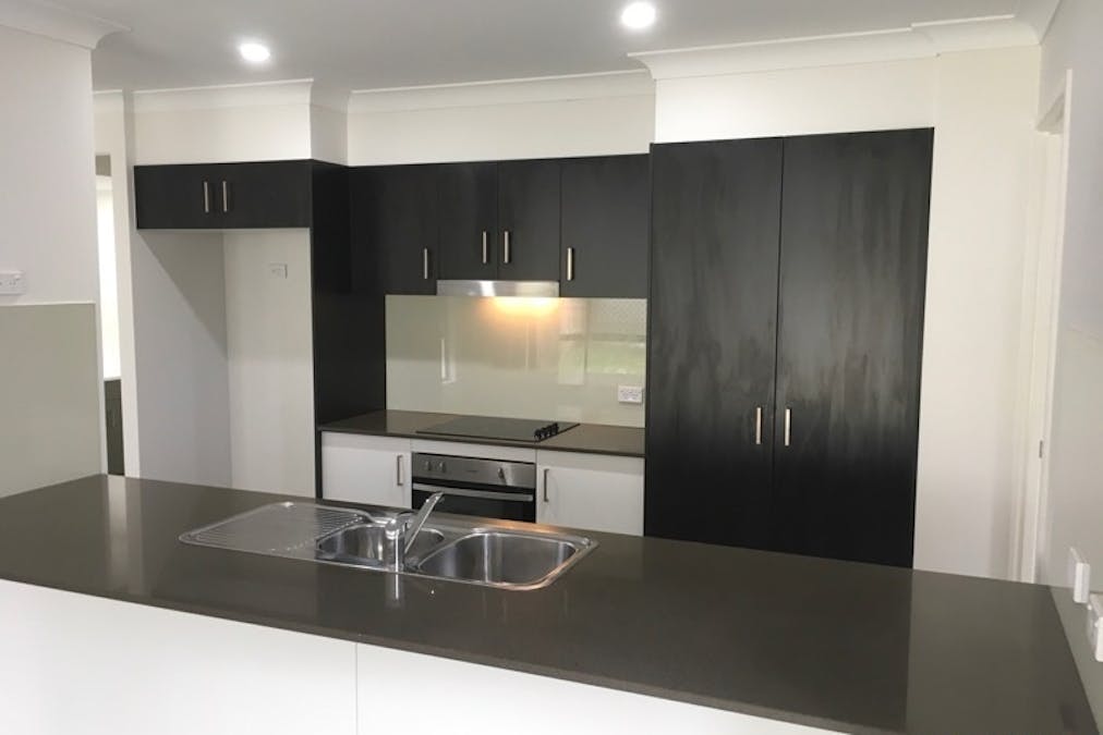 43 Eucalyptus Crescent, Ripley, QLD, 4306 - Image 2