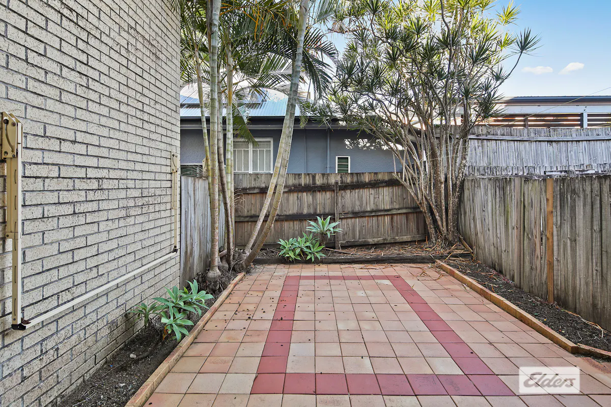 8/2 Blackburn Street — photo 10 of 11