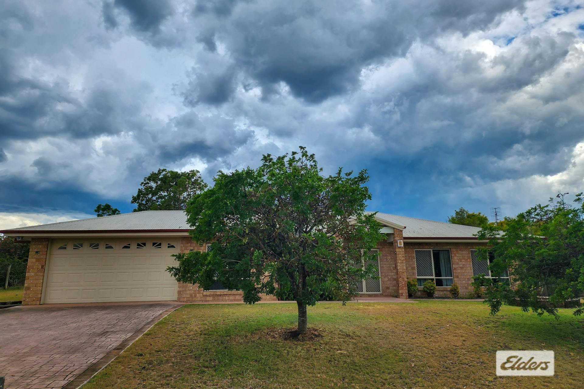 25 Continental Court, Gatton, QLD, 4343 Sold Elders Real Estate