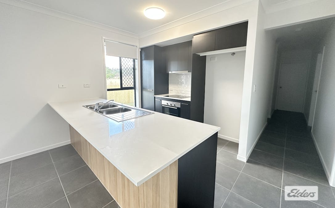 19 Bottlebrush Place, Laidley, QLD, 4341 - Image 2