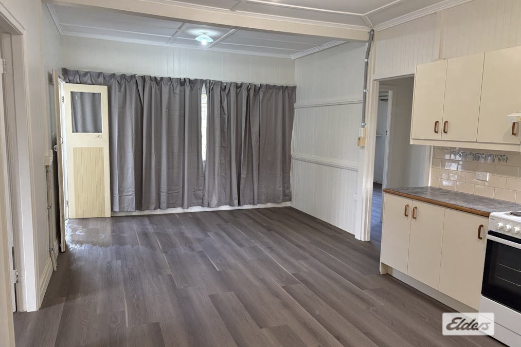 5 Wickham Street, Laidley, QLD, 4341 - Image 2