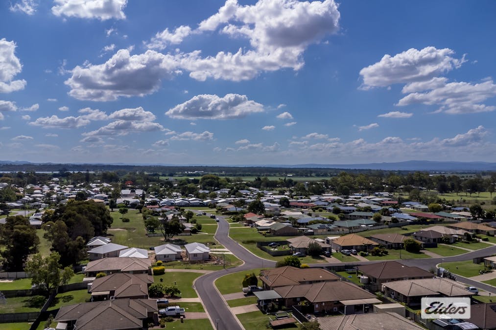 16 Peppermint Place, Laidley, QLD, 4341 - Image 13