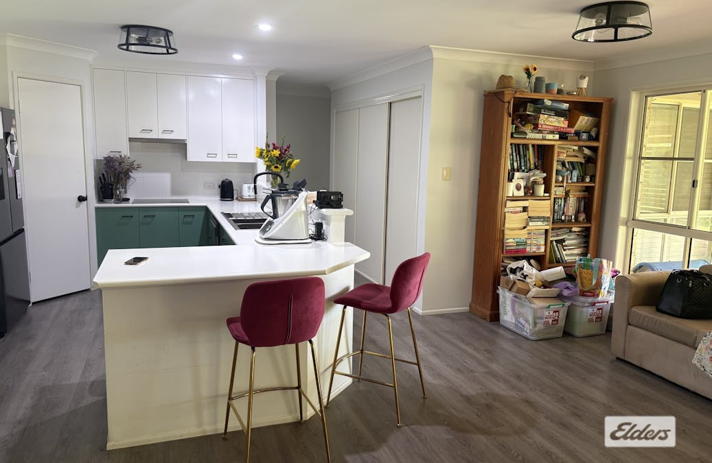 10 Parklea Drive, Placid Hills, QLD, 4343 - Image 5