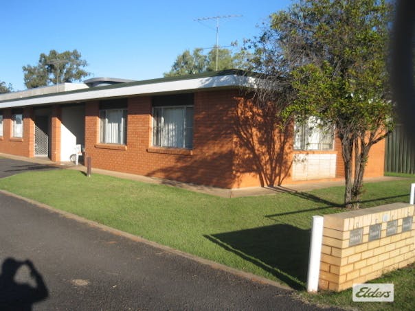 2/10 William Street, Gatton, QLD, 4343 - Image 1