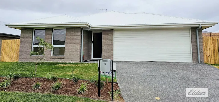 19 Darling Circuit, Plainland, QLD, 4341