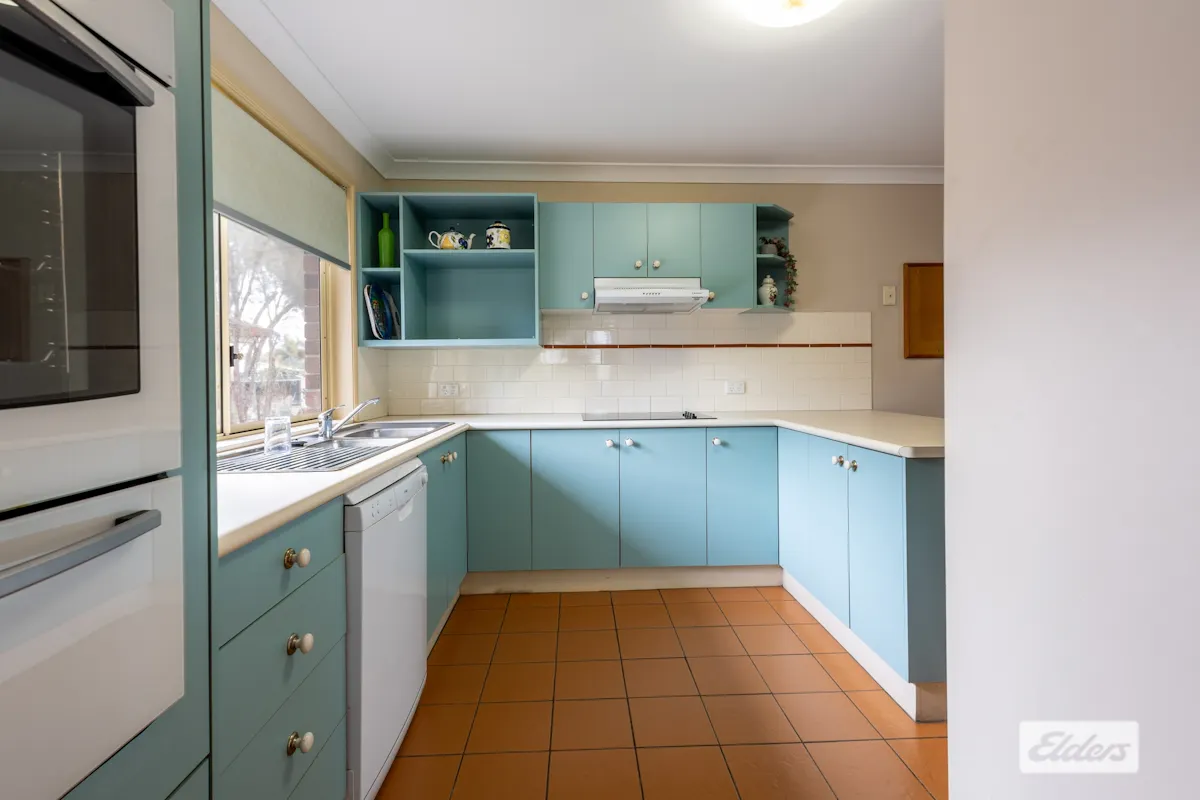 14 Marika Drive — photo 3 of 19