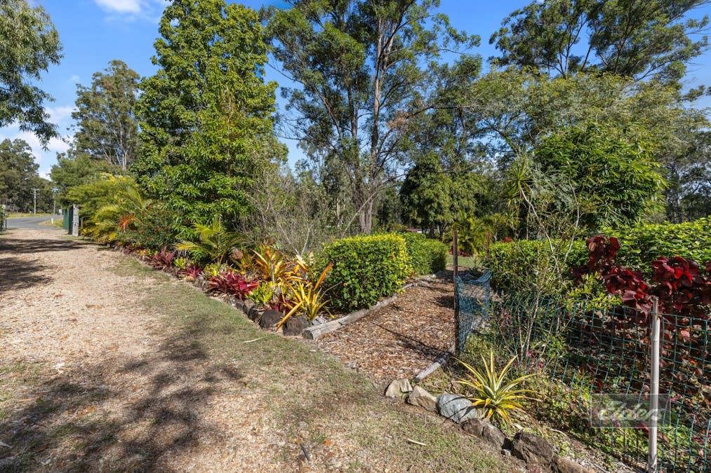 33 Harvey Road, Glenwood, QLD, 4570 - Image 19