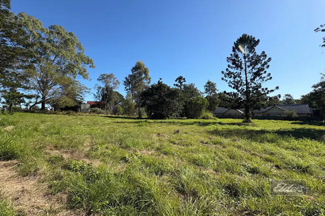 4 Mungar Road — photo from Elders Real Estate Curra Country