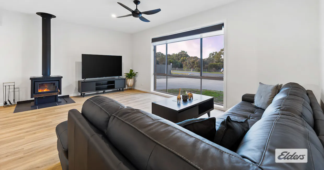 64 Tatyoon Road, Ararat, VIC, 3377 - Image 11