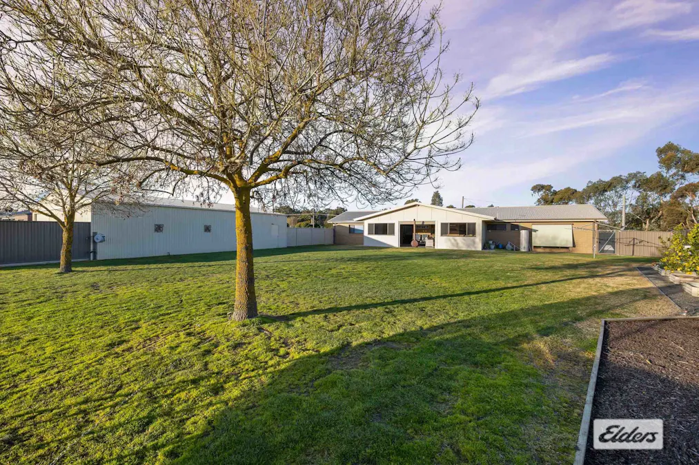 64 Tatyoon Road, Ararat, VIC, 3377 - Image 19