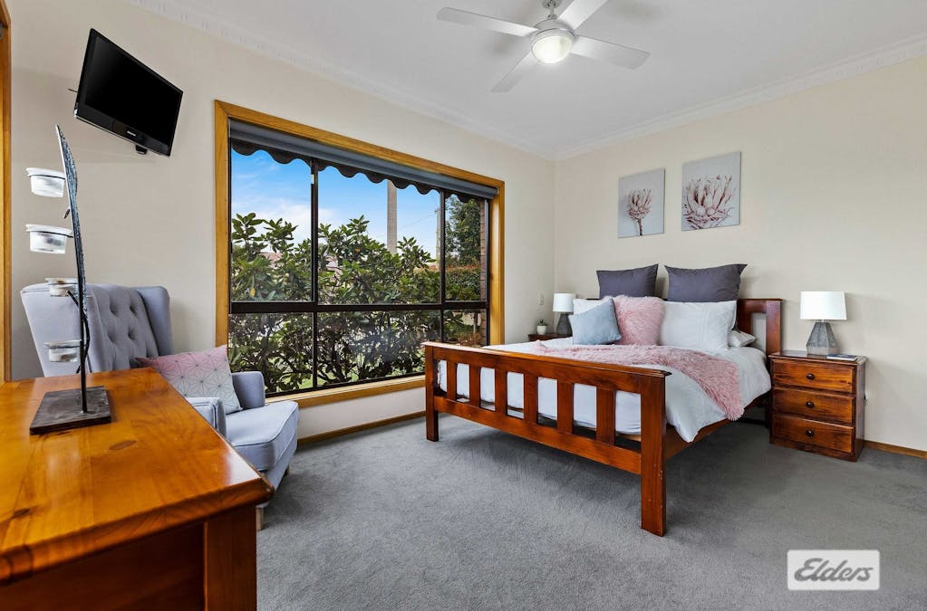 2 Henderson Street, Ararat, VIC, 3377 - Image 12
