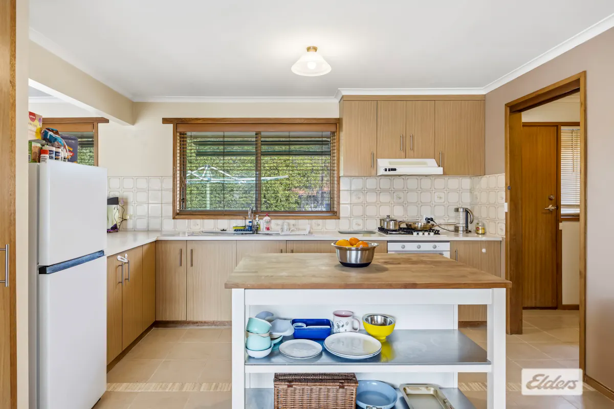 4/9 Scherger Crescent — photo 6 of 25