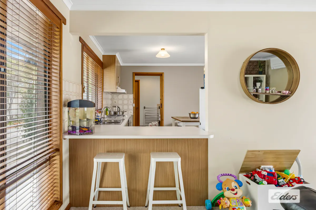 4/9 Scherger Crescent — photo 11 of 25
