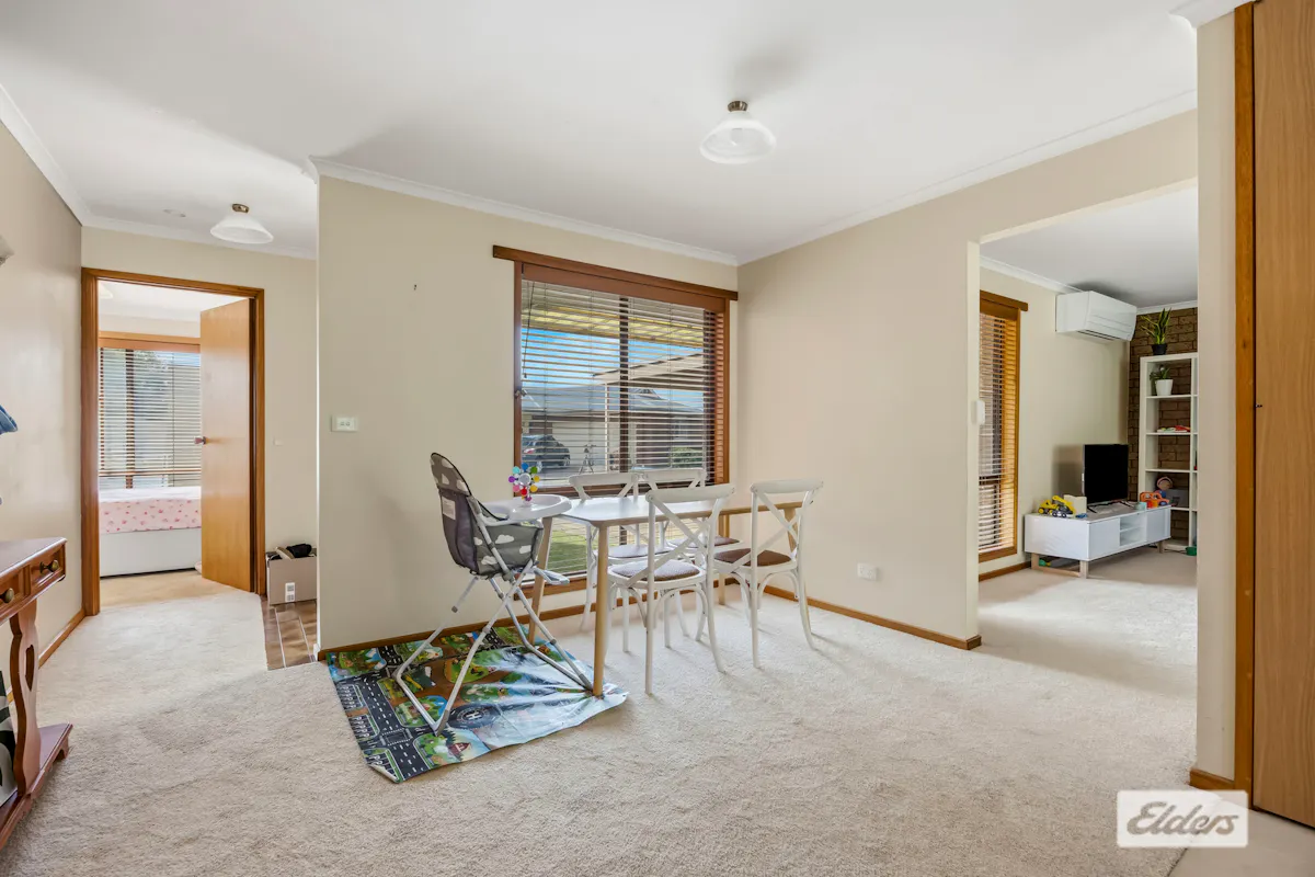 4/9 Scherger Crescent — photo 7 of 25