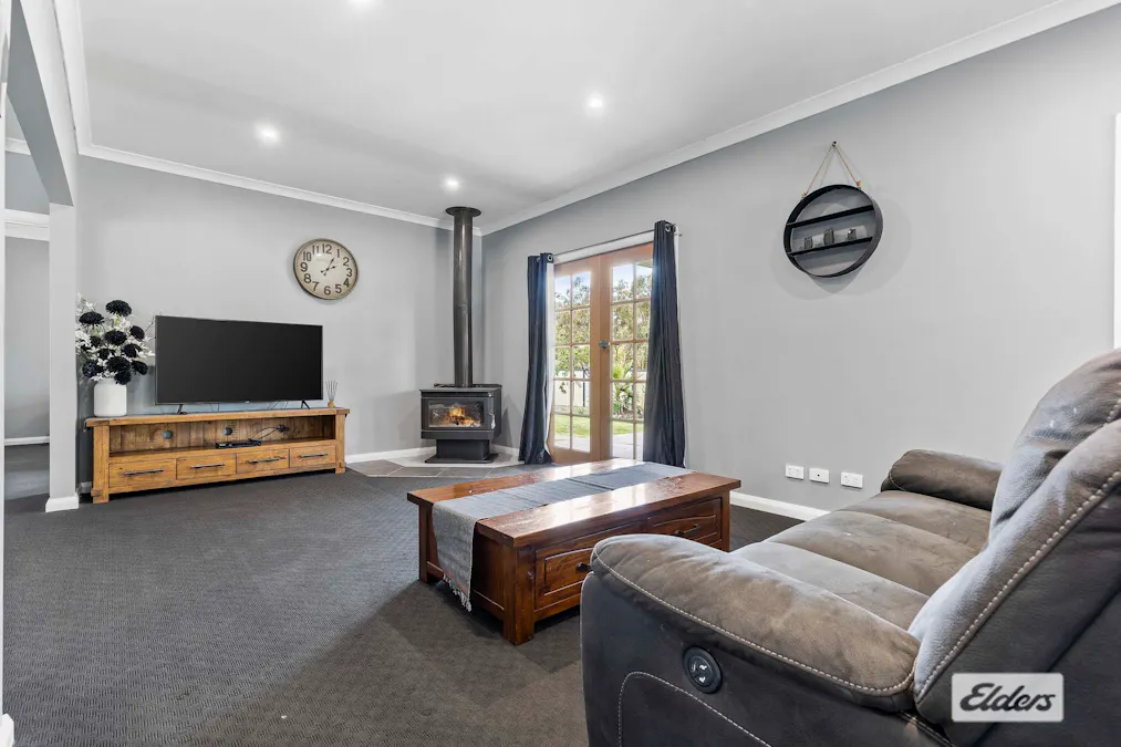 4 Ash Grove, Ararat, VIC, 3377 - Image 9