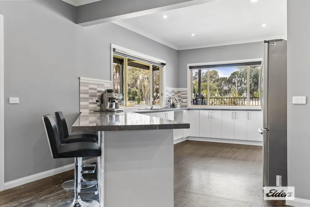 4 Ash Grove, Ararat, VIC, 3377 - Image 4