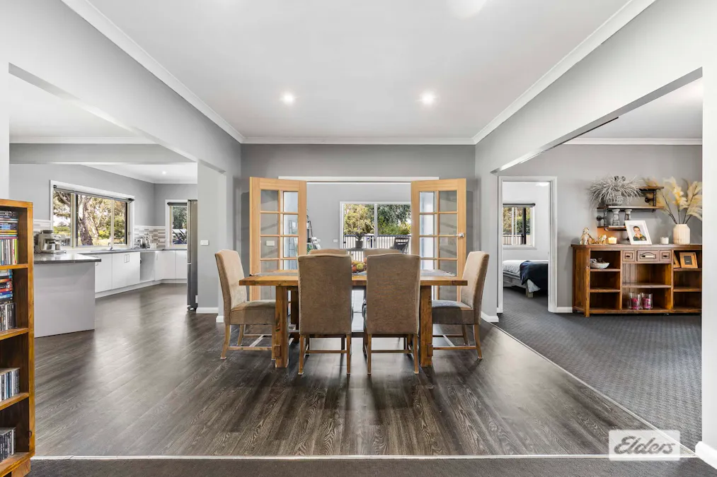 4 Ash Grove, Ararat, VIC, 3377 - Image 6