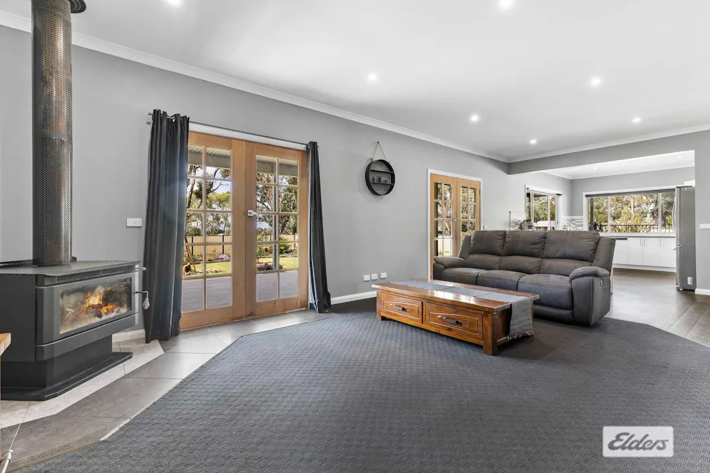 4 Ash Grove, Ararat, VIC, 3377 - Image 17