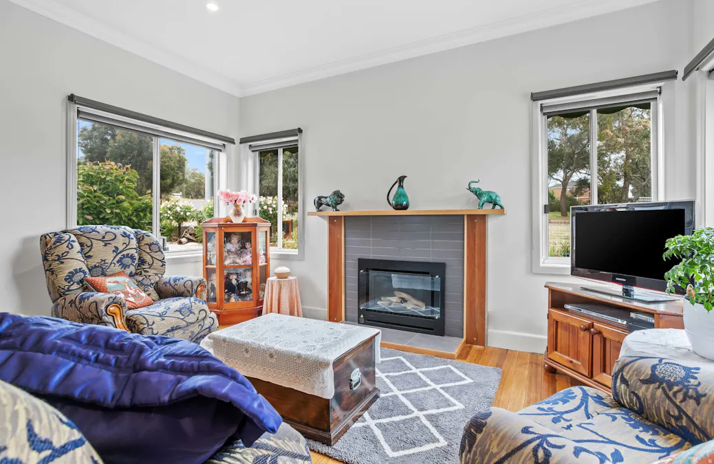 33 High Street West , Ararat, VIC, 3377 - Image 7