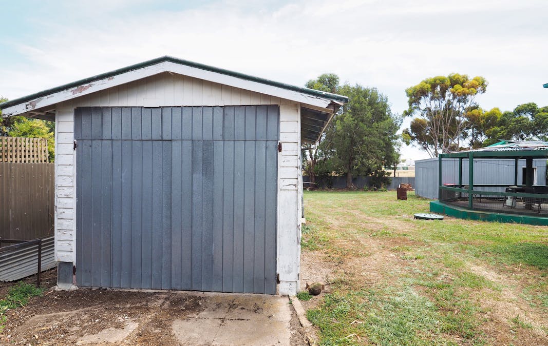 2074 Glenelg Highway, Lake Bolac, VIC, 3351 - Image 11