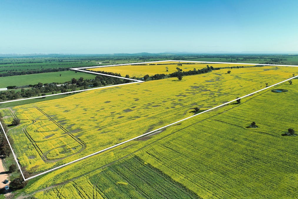 Stawell - Avoca Road, Greens Creek, VIC, 3387 - Image 2