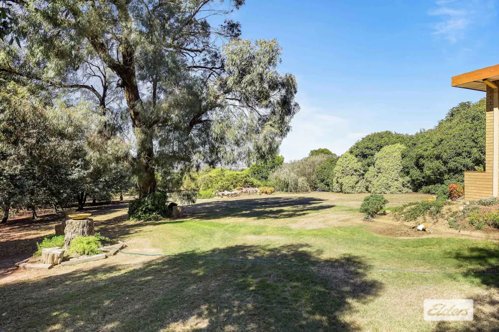 33 Brewster Road, Ararat, VIC, 3377 - Image 23