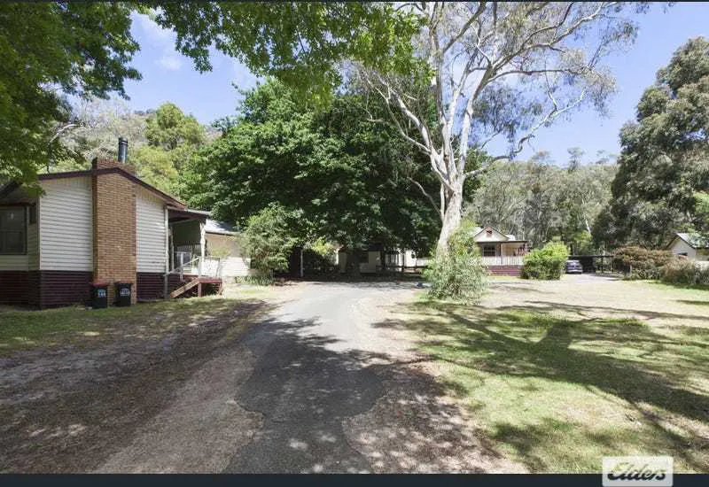 140-144 Grampians Road, Halls Gap, VIC, 3381 - Image 2