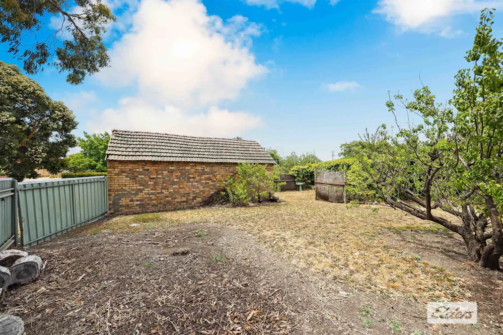 16 Queen Street South, Ararat, VIC, 3377 - Image 13