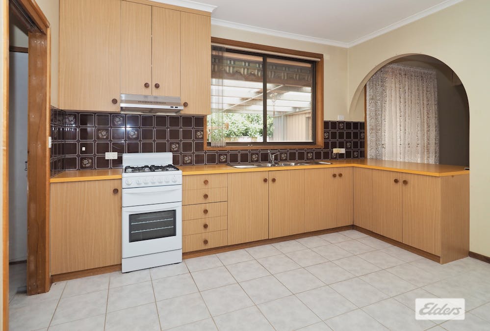 3/9 Scherger Crescent, Ararat, VIC, 3377 - Image 2