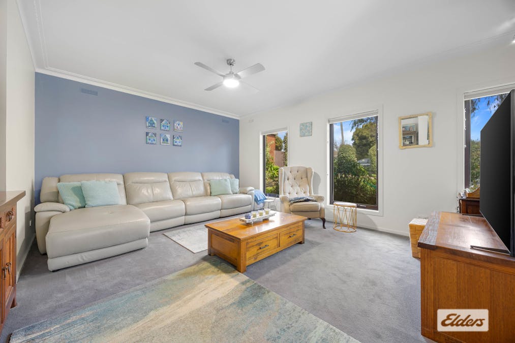 80 Banfield Street, Ararat, VIC, 3377 - Image 2