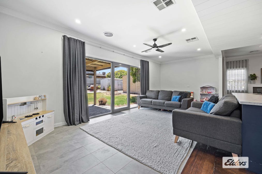 15 Houston Street, Stawell, VIC, 3380 - Image 8