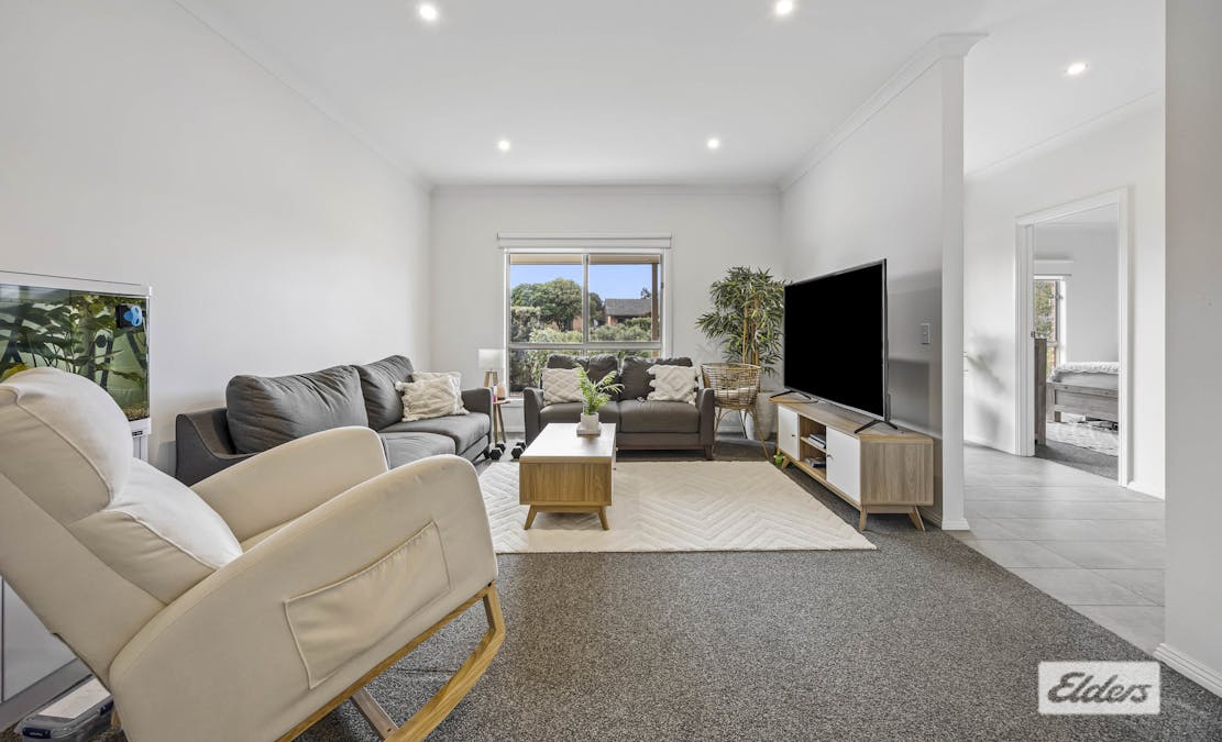 49 Baird Street, Ararat, VIC, 3377 - Image 10