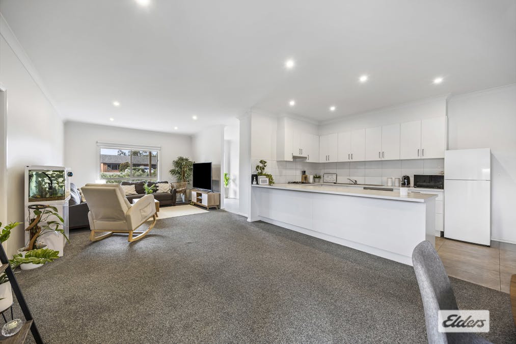 49 Baird Street, Ararat, VIC, 3377 - Image 8