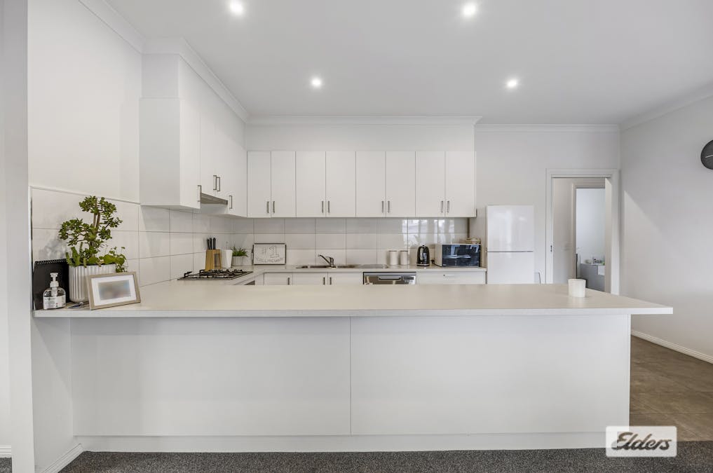 49 Baird Street, Ararat, VIC, 3377 - Image 6