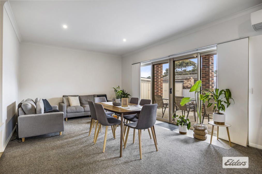 49 Baird Street, Ararat, VIC, 3377 - Image 11