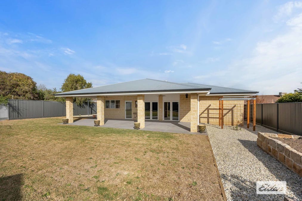 12 Gertrude Street, Stawell, VIC, 3380 - Image 23