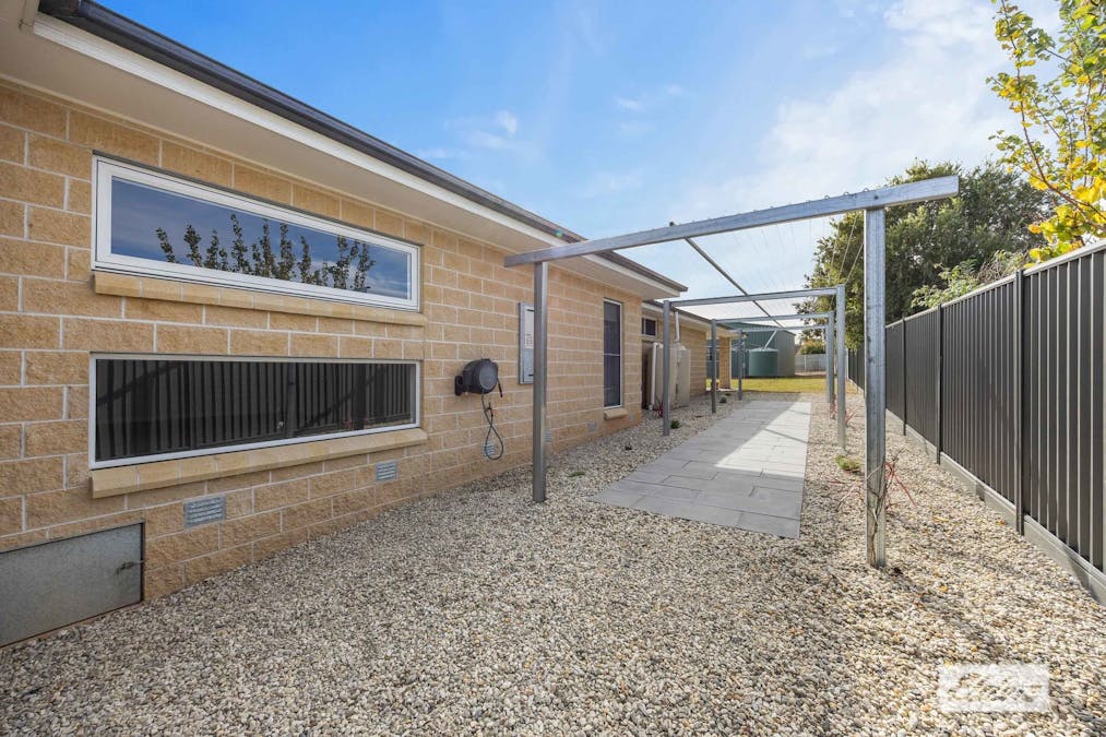 12 Gertrude Street, Stawell, VIC, 3380 - Image 24
