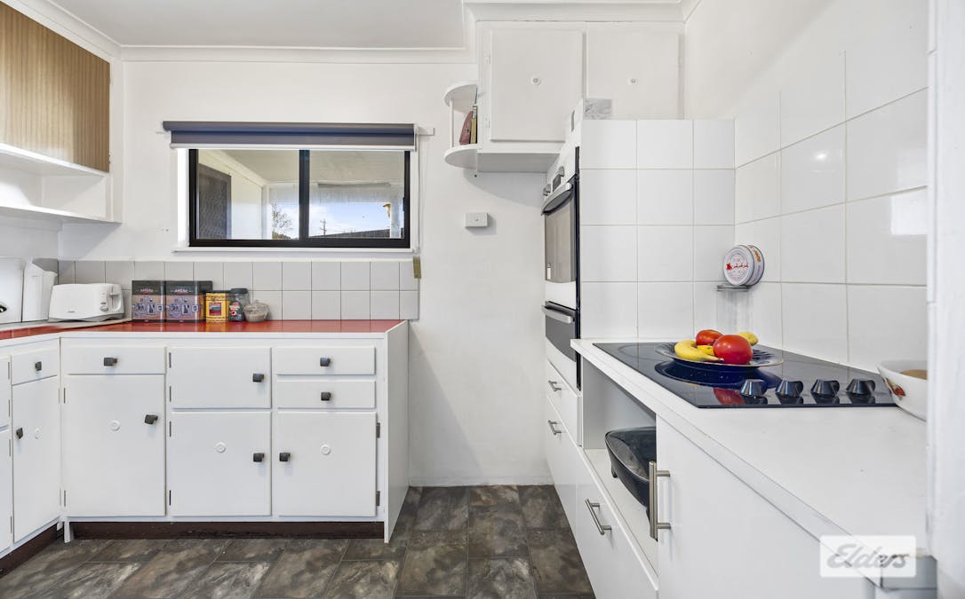 24 Stanton Street, Stawell, VIC, 3380 - Image 4